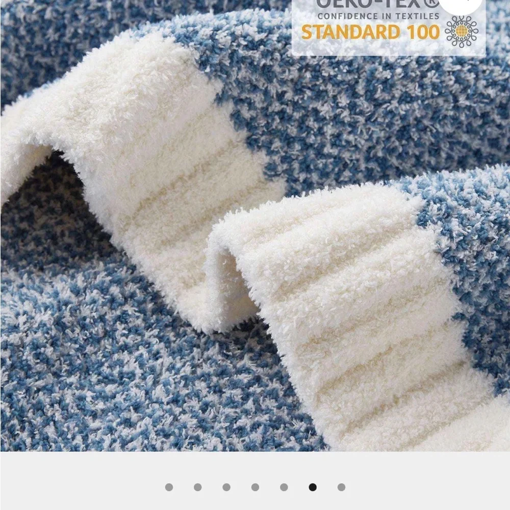 Snuggle Sac Throw Blanket - Picture 2 of 6